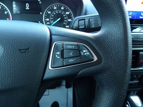 Used 2022 Ford EcoSport SE w/ SE Convenience Package image 16