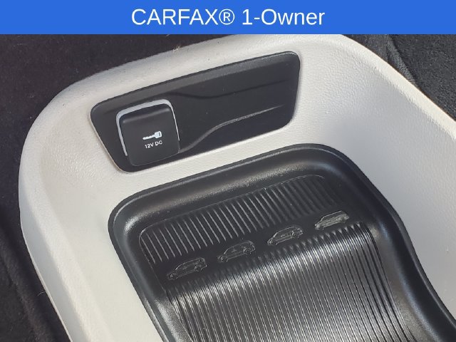 Used 2023 Chrysler Pacifica Touring-L FWD image 24