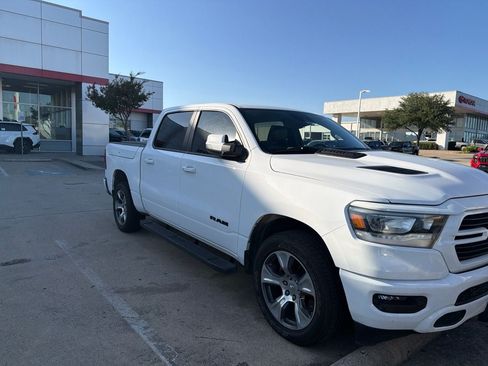 Used 2023 RAM 1500 Laramie AWD/4WD image 3