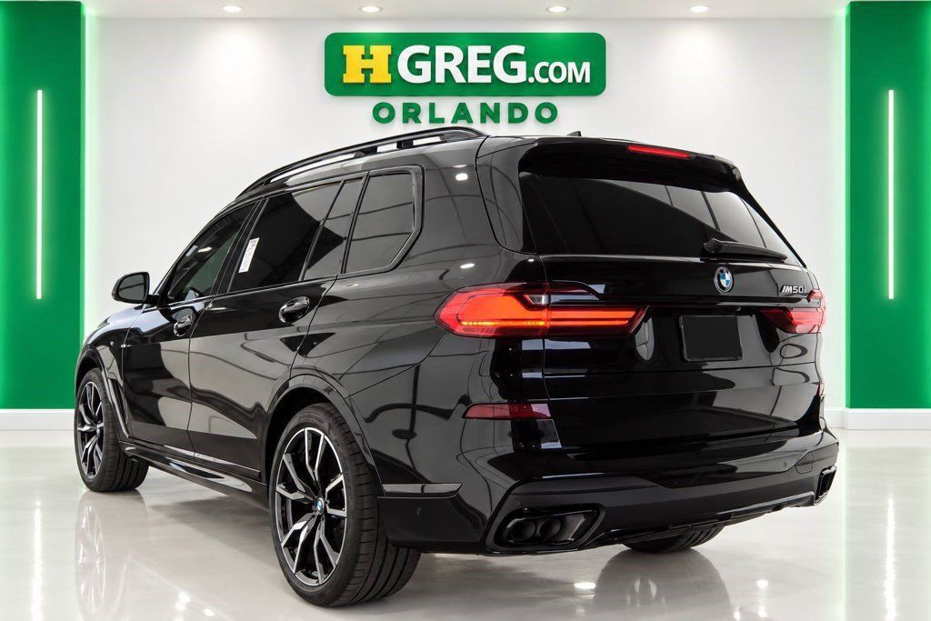 Used 2019 BMW X7 xDrive50i w/ M Sport Package AWD/4WD image 2