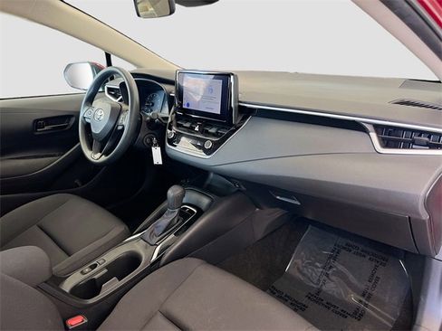 Used 2024 Toyota Corolla LE image 26