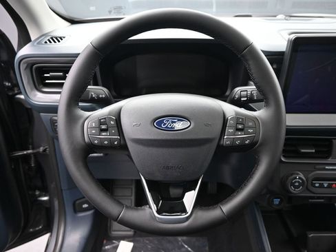 New 2026 Ford Maverick Lariat w/ Black Appearance Package image 28