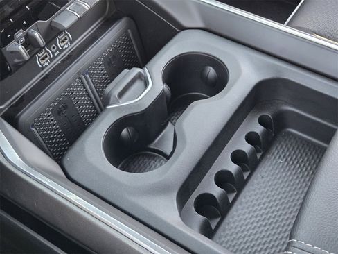 New 2025 RAM 2500 Laramie w/ Night Edition image 20