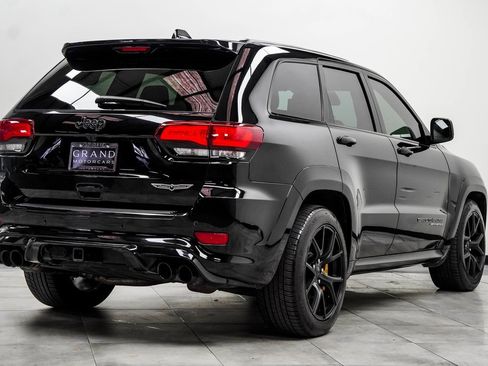 Used 2018 Jeep Grand Cherokee Trackhawk image 12