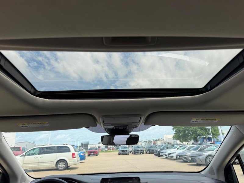 Certified 2025 Honda Odyssey EX-L image 12