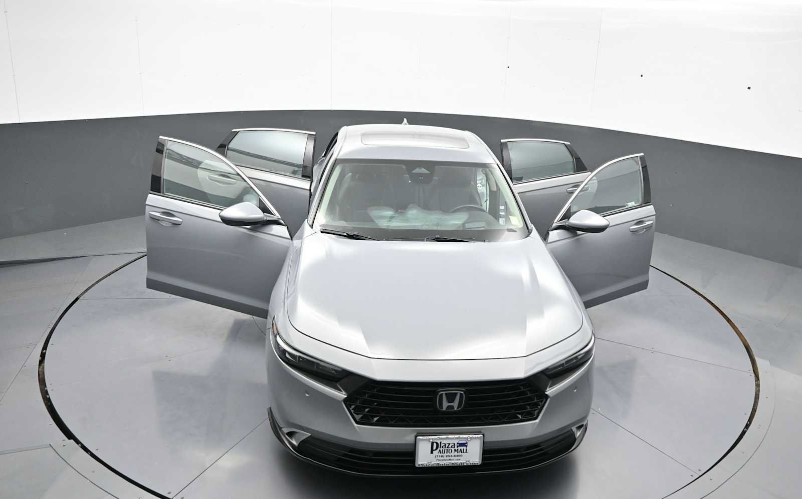 Used 2023 Honda Accord Touring image 61