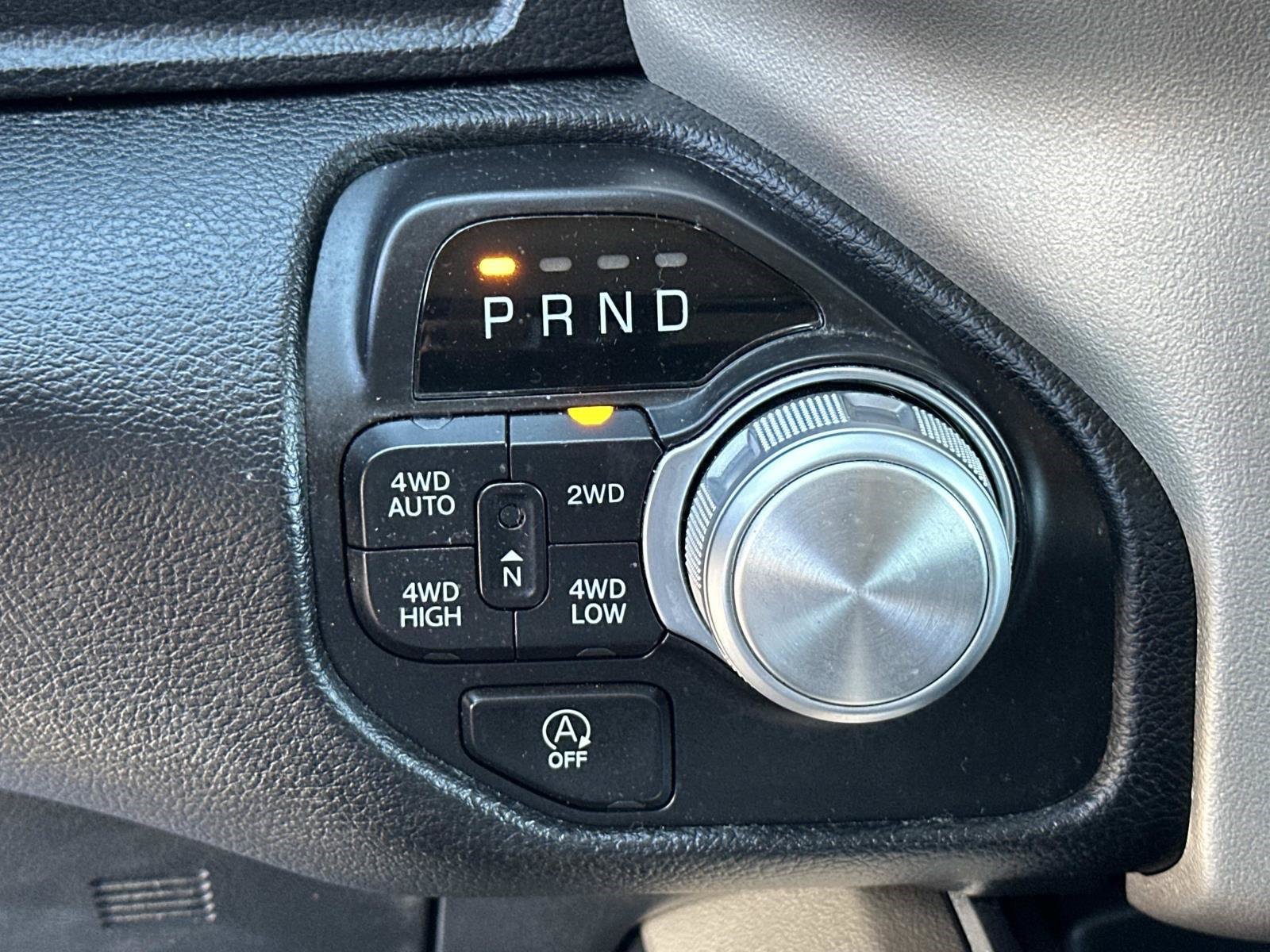 Used 2020 RAM 1500 Laramie AWD/4WD image 29