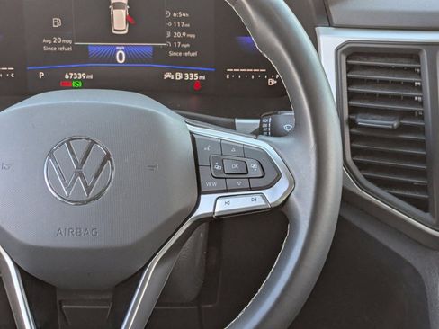 Used 2023 Volkswagen Atlas Cross Sport SE image 21