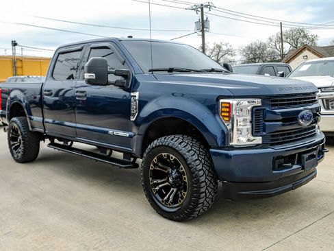 Used 2019 Ford F250 XLT AWD/4WD image 5