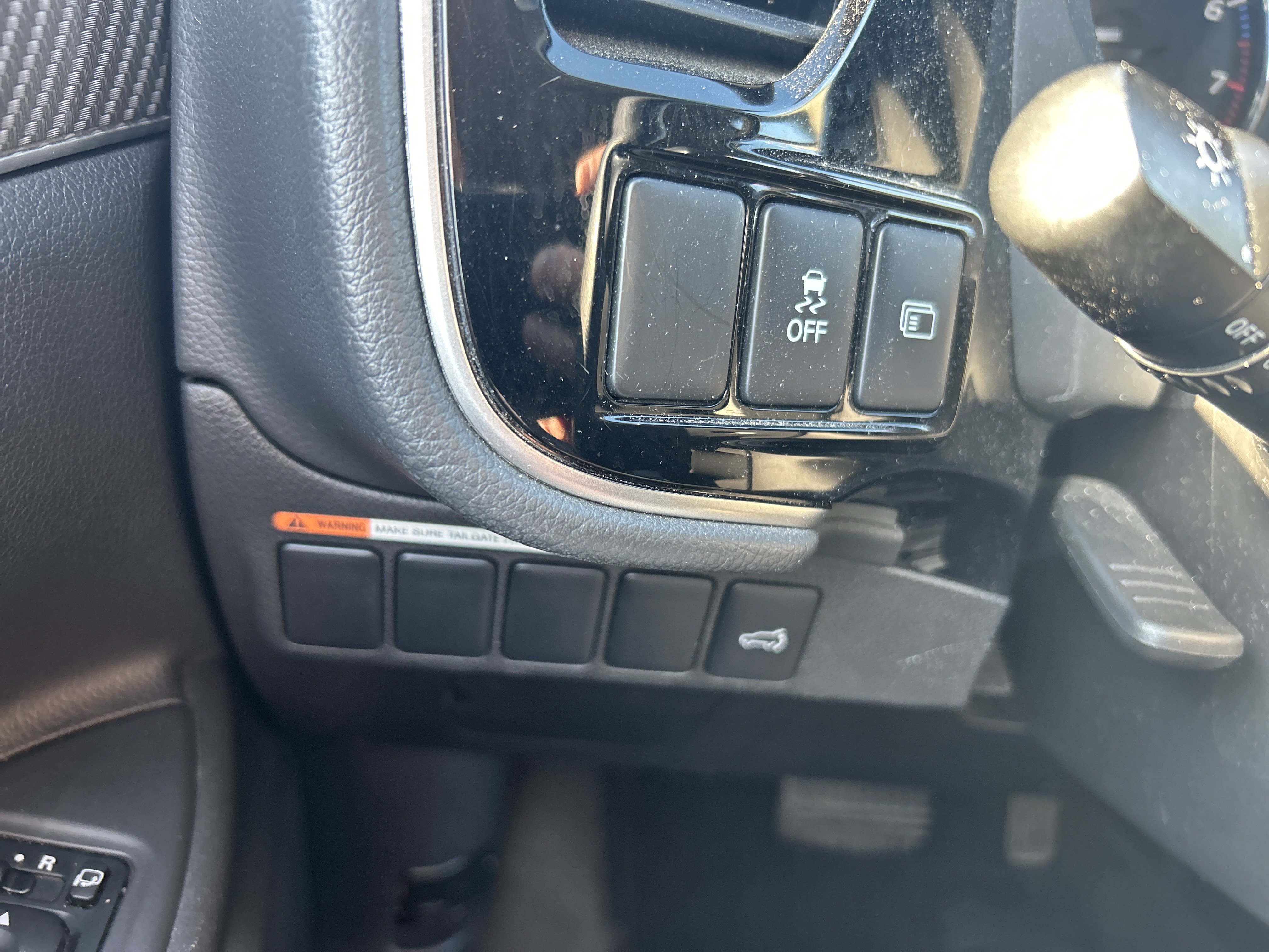 Used 2019 Mitsubishi Outlander ES AWD/4WD image 21