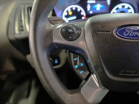 Used 2020 Ford Transit Connect XL image 17