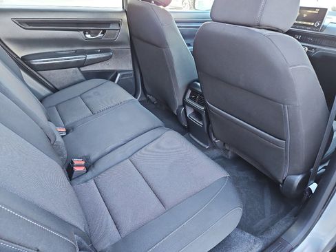 Used 2023 Honda CR-V EX image 17