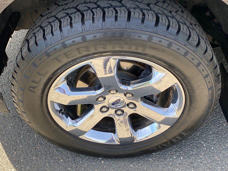 Used 2022 Ford F150 Lariat w/ Equipment Group 502A High AWD/4WD image 16