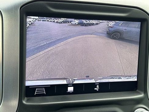 Used 2019 GMC Sierra 1500 SLT w/ SLT Premium Package image 38