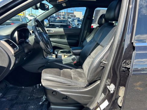Used 2015 Jeep Grand Cherokee Altitude AWD/4WD image 6