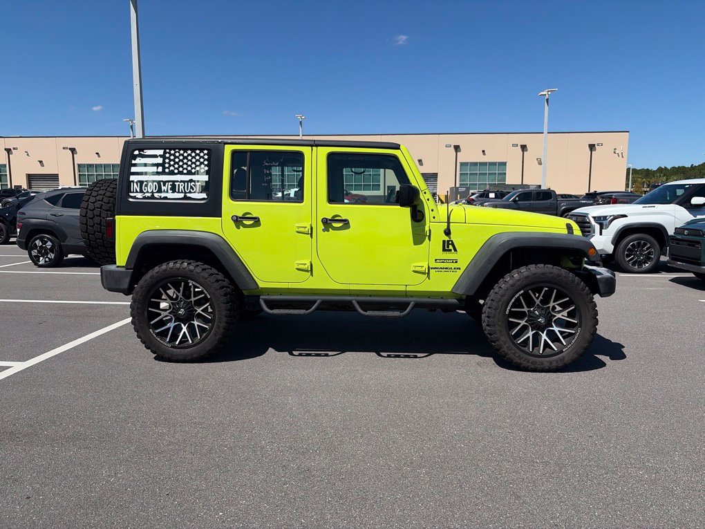 Used 2017 Jeep Wrangler Unlimited Sport w/ Connectivity Group AWD/4WD image 2