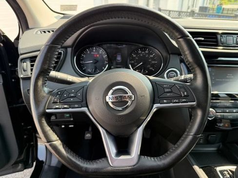 Used 2017 Nissan Rogue Sport SL w/ SL Premium Package AWD/4WD image 27