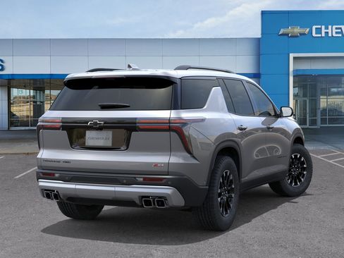 New 2026 Chevrolet Traverse Z71 w/ Enhanced Driving Package AWD/4WD image 4