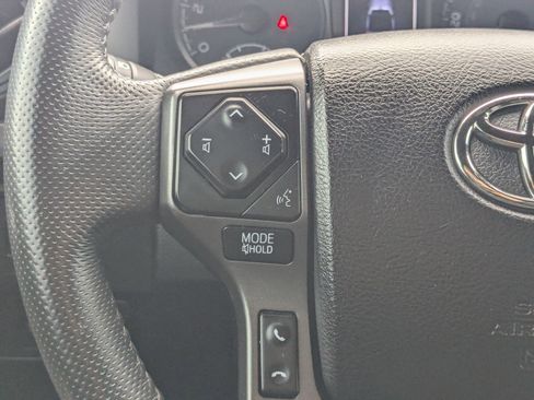 Used 2021 Toyota Tacoma TRD Sport w/ Technology Package RWD image 19