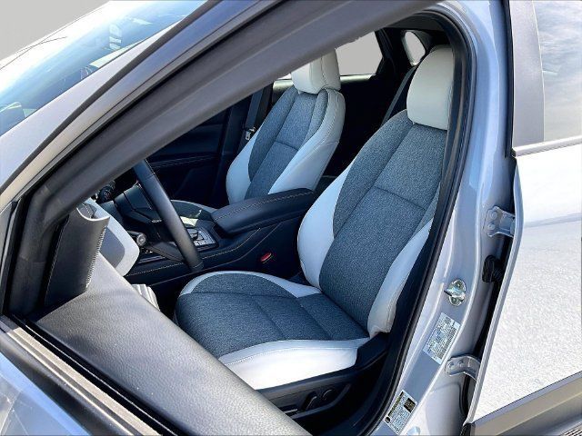 Used 2026 MAZDA CX-30 Aire Edition AWD/4WD image 10