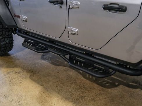 Used 2021 Jeep Gladiator Rubicon image 8