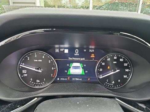 Used 2023 Buick Envision Avenir AWD/4WD image 11