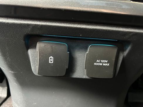 Used 2022 Ford F150 XLT w/ Equipment Group 302A High image 32