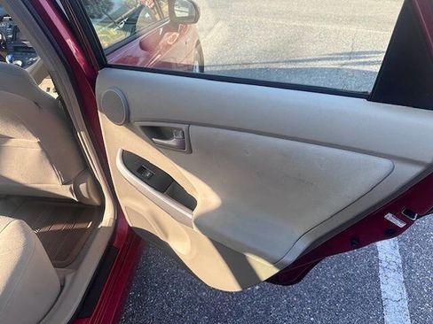 Used 2010 Toyota Prius Three image 17