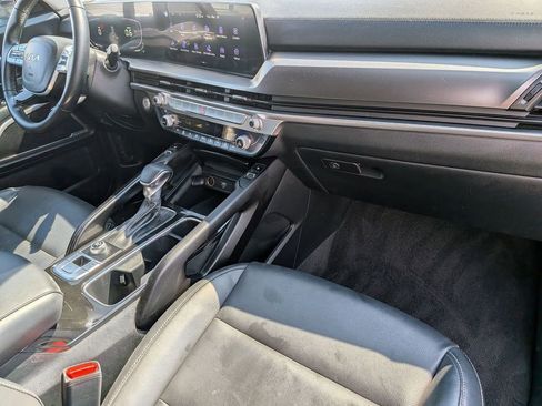 Used 2025 Kia Telluride S FWD image 34