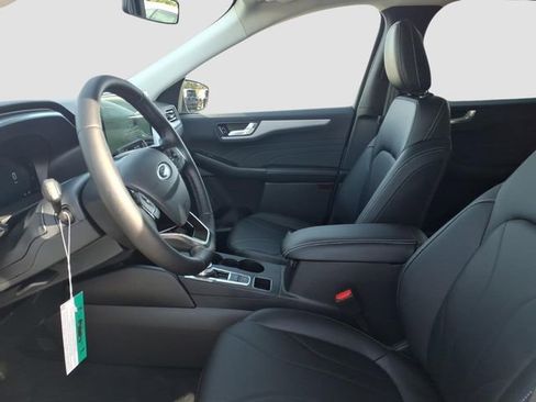 New 2026 Ford Escape SE w/ PHEV Premium Package image 5