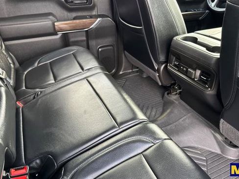 Used 2021 Chevrolet Silverado 1500 RST image 18