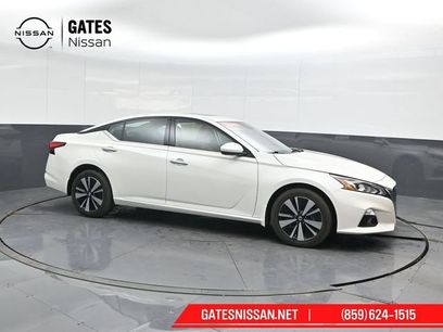 Used 2022 Nissan Altima 2.5 SL