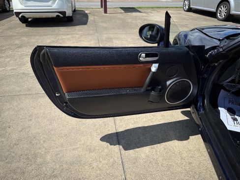 Used 2008 MAZDA MX-5 Miata Grand Touring w/ Premium Pkg RWD image 15