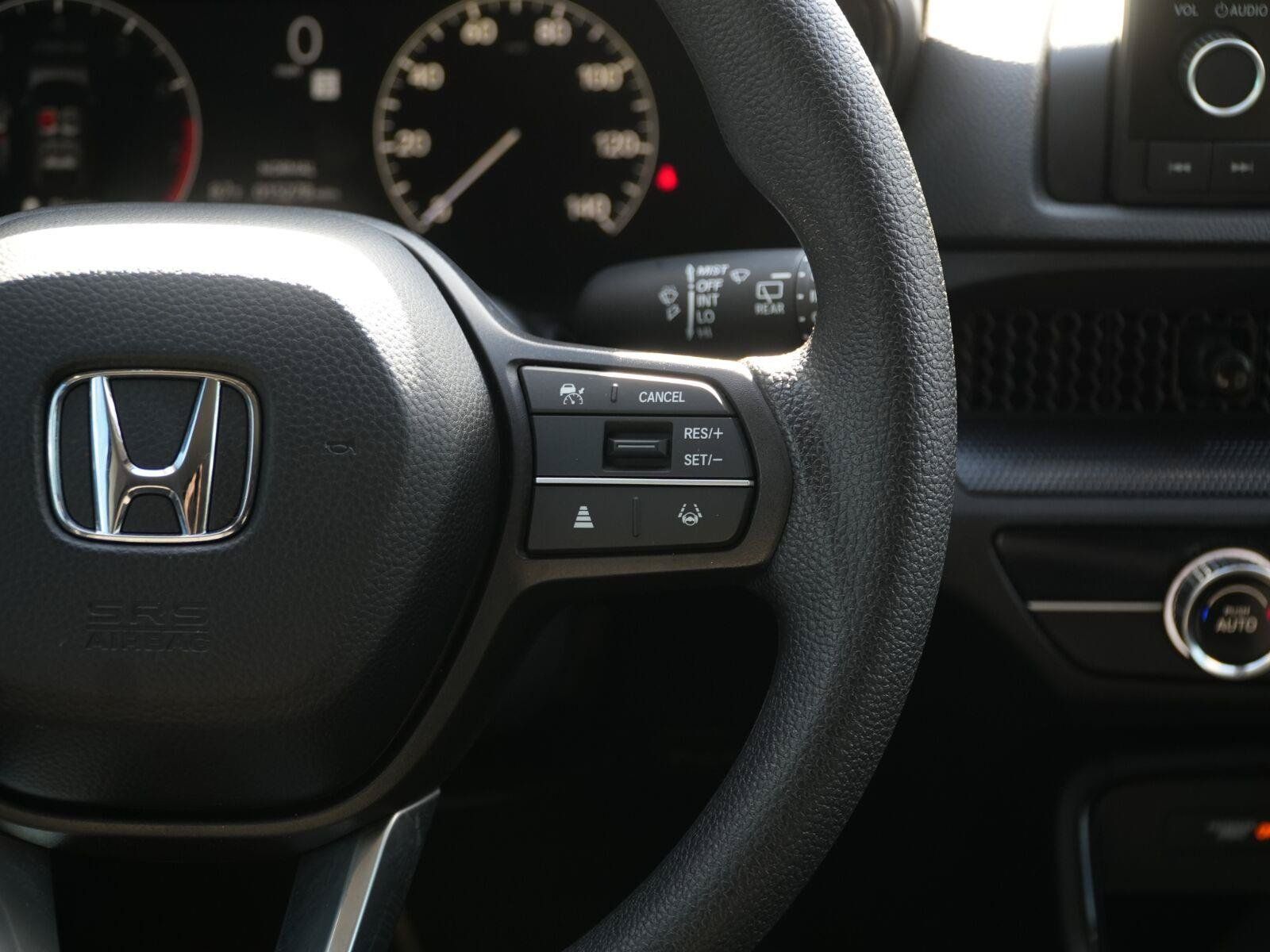 Used 2025 Honda CR-V LX image 22
