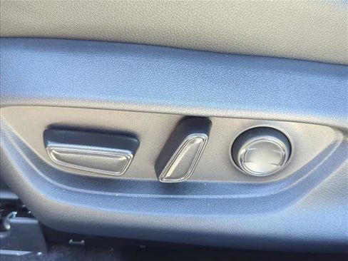 New 2026 Toyota Camry SE w/ Convenience Package FWD image 12