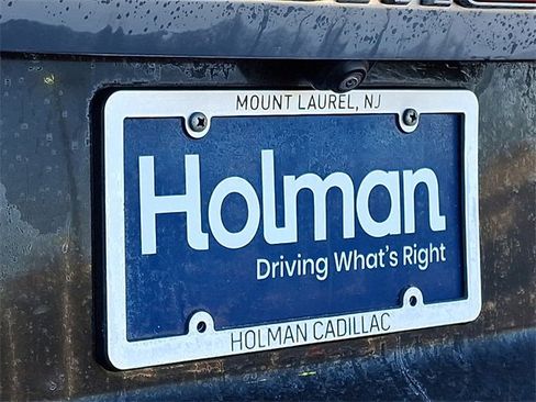 Used 2024 GMC Yukon SLT image 30