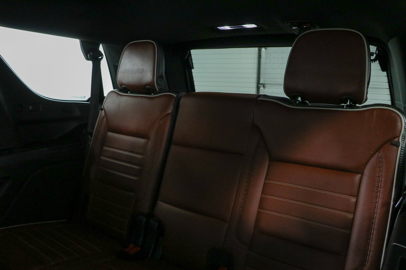 Used 2023 GMC Yukon Denali Ultimate AWD/4WD image 30