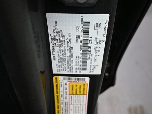 Used 2018 Ford Fusion SE image 20