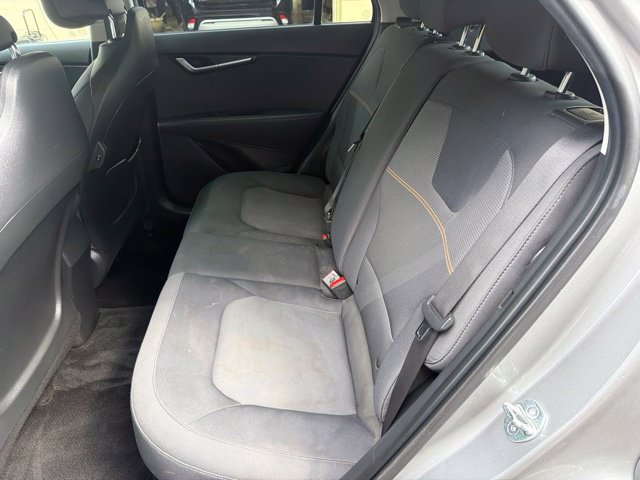 Used 2023 Kia Niro LX FWD image 18