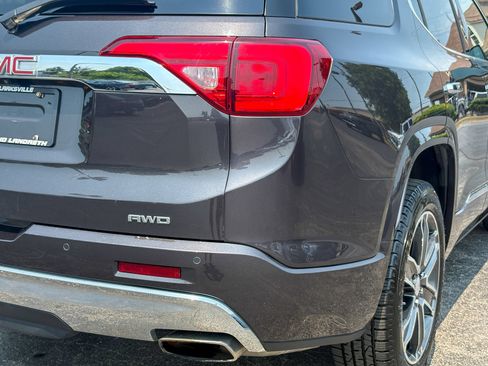 Used 2019 GMC Acadia Denali w/ LPO, Floor Liner Package AWD/4WD image 12