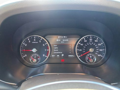 Used 2021 Kia Telluride SX w/ Towing Package FWD image 14