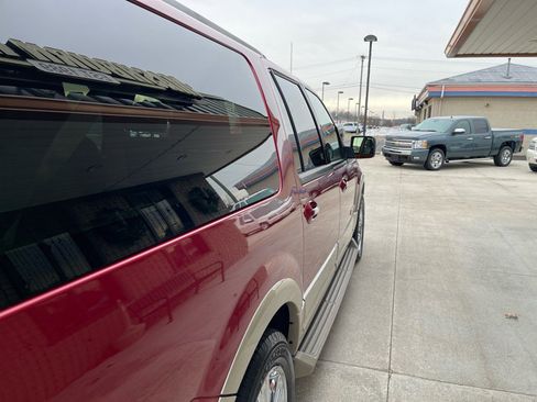Used 2008 Ford Expedition EL Eddie Bauer image 10