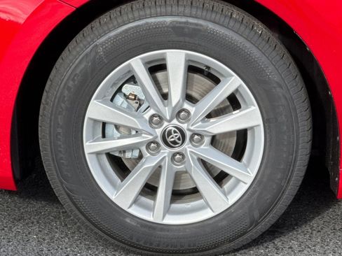 New 2026 Toyota Camry LE image 32