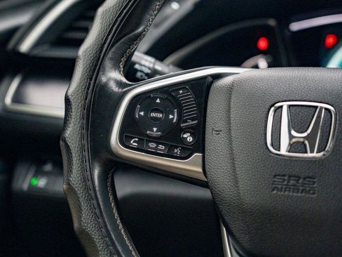 Used 2017 Honda Civic Touring image 26