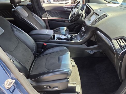 Used 2019 Ford Edge ST w/ Equipment Group 401A AWD/4WD image 16