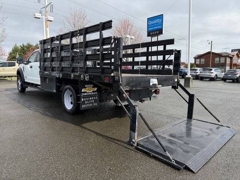 Used 2022 Ford F550 XLT image 6