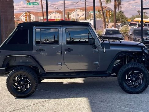Used 2017 Jeep Wrangler Unlimited Sport image 19