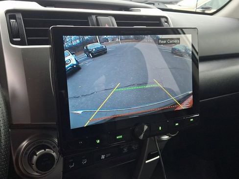 Used 2012 Toyota 4Runner Limited image 19