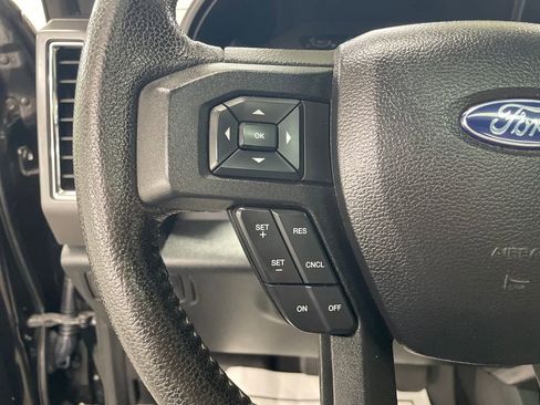 Used 2016 Ford F150 XLT w/ Equipment Group 302A Luxury image 19