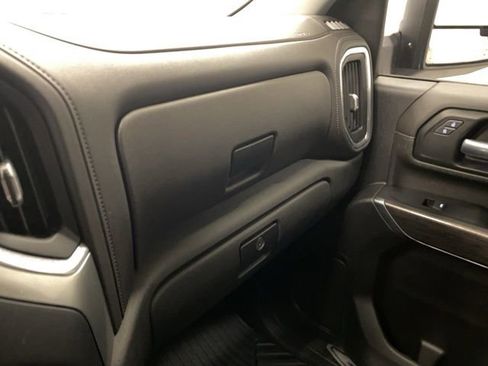 Used 2022 Chevrolet Silverado 2500 LTZ AWD/4WD image 20